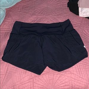 Lulu shorts